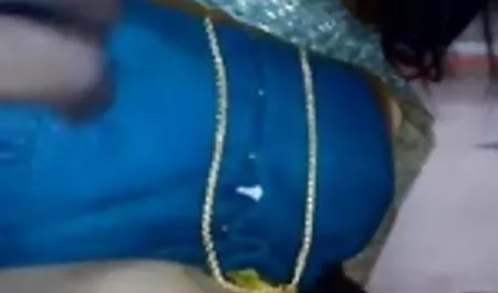 परिपक्व दादी मोटी लंड से हिंदी मूवी का सेक्सी वीडियो प्यार करती है
