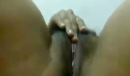 संचिका कुतिया खुद को वेबकैम सेक्सी फिल्म भेजो वीडियो के सामने लाती है