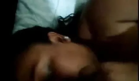 परिपक्व प्रेमिका केंद्र वासना उसके सेक्सी प्रेमी द्वारा हिंदी सेक्सी फिल्म बताओ गड़बड़ हो जाता है