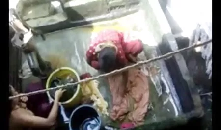 ठाठ आकार हिंदी फिल्म हड सेक्सी के साथ ऐलिस स्तन के बीच एक डिक लेता है