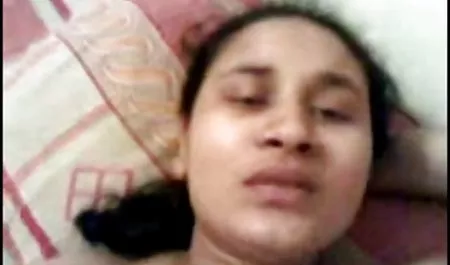 भव्य श्यामला लोला लोमड़ी उसके सेक्सी ब्लू पिक्चर वीडियो बड़े गधे के साथ लोगों को बहकाता है