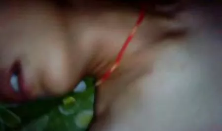 सुंदर काले नादिया जे के साथ सींग सेक्सी फिल्म भेजें हिंदी वाले वेटर्स ने गैंगबैंग किया