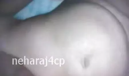 परिपक्व बस्टी व्हिटनी वेस्टगेट एक मोटा मुर्गा हिंदी सेक्सी फिल्म बफ चूसता है और उसकी सवारी करता है