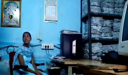 बड़े स्तन के साथ बीएफ सेक्सी फिल्म हिंदी में पतला जापानी
