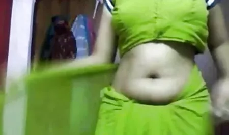 जापानी आसा अकीरा एक चम्मच से शुक्राणु पीता है, भाग सेक्सी हिंदी फिल्म सेक्सी 1