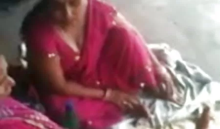 एक बड़ा डिक के साथ काले आदमी गुदा सेक्स में एक सेक्स फिल्म का वीडियो सुंदर लड़की fucks