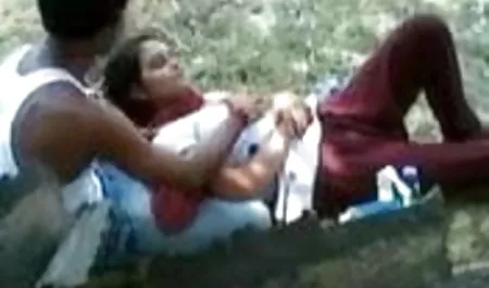 युवा नई सेक्सी फिल्म हिंदी busty समलैंगिकों केंडल और एमिली रसोई में pussies चाटना