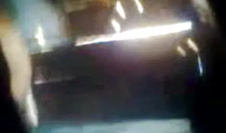 परिपक्व गधा गोरा रयान सेक्सी पिक्चर भेजो सेक्सी कोनर एक गंजा कामुक आदमी fucks