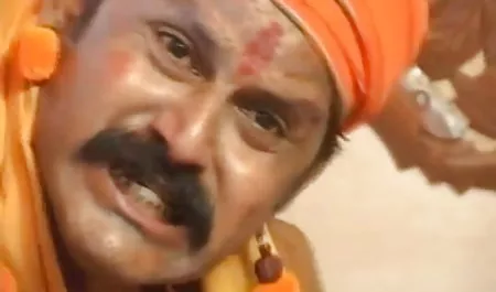 स्ट्रिपर छात्रों के लिए नृत्य करता है और उन्हें सेक्स ऑफर हिंदी सेक्सी फिल्म हिंदी सेक्सी पिक्चर करता है