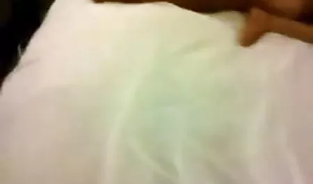एक डिक हिंदी मूवी का सेक्सी वीडियो की सवारी विशाल स्तन के साथ लड़की