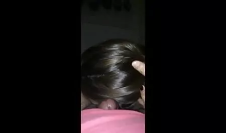 एक कामुक गोरा की गर्म वीडियो पिक्चर सेक्सी creampie