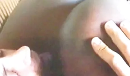 एक संपूर्ण blowjob बनाया और शुक्राणु निगल हिंदी फिल्म हड सेक्सी लिया