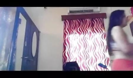हॉट डॉग डिल्डो गला में गहरा सेक्सी मूवी फुल हिंदी हो जाता है