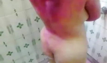 टीन लेस्बियन लिली लेन और फुल सेक्सी हिंदी आर्य फ़े ने फर्श पर चुदाई की