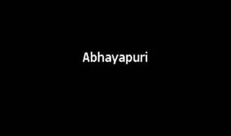 इस आदमी को अपने साथी को खत्म करने के लिए बहुत कोशिश करनी होगी। आखिरकार, वह एक वास्तविक पेशेवर पोर्न हिंदी वीडियो फिल्म सेक्स अभिनेत्री है जिसने सेक्स के मामले में बहुत सी चीजें देखी हैं
