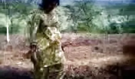 कामुक पति सेक्सी सचिव के साथ कार्यालय में पत्नी को धोखा सेक्सी फिल्म हिंदी वीडियो देता है