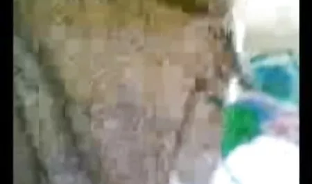 स्लट मोटी डिलडो और वाइब्रेटर से खुद को चोदता सेक्सी फिल्म सेक्सी फिल्म सेक्सी है और उसके शरीर को दूध से भर देता है