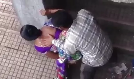 भावुक शैतान उसके छात्र द्वारा गड़बड़ हो जाता सेक्सी ब्लू पिक्चर वाली है