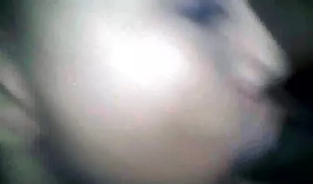 बड़े स्तन वाली लड़कियां कैमरे पर हस्तमैथुन करती हिंदी में सेक्सी मूवी फिल्म हैं