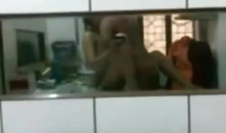 बेबे सड़क पर लोगों को चूसा नई सेक्सी फिल्म हिंदी मै
