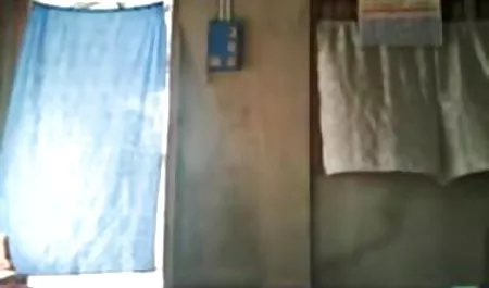 मोज़ा हिंदी पिक्चर सेक्सी वीडियो में गर्लफ्रेंड गुदा मैथुन की कोशिश करती है