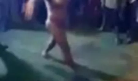 जकूज़ी में युवा सेक्सी गुड़िया के साथ सेक्सी सेक्सी फिल्म सेक्सी फिल्म सेक्सी कूल गैंगबैंग
