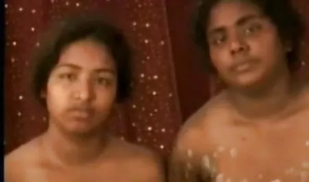 दोस्तों फिटिंग रूम में ब्लोजॉब के फिल्म सेक्सी हिंदी लिए गूंगा गोरा
