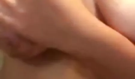 सींग का सौंदर्य सेक्सी वीडियो फिल्म के साथ नीना आदमी प्रकृति में fucks
