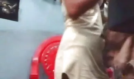 लैटिना सेक्सी फिल्म हिंदी सेक्सी फिल्म हिंदी स्ट्रिपर एक ग्राहक द्वारा गड़बड़ हो जाता है