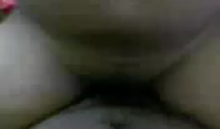 चिलचिलाती धूप हिंदी में सेक्सी मूवी में चूजों का तांडव होता है