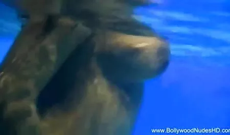 लड़का कैमरा सेक्सी Chrissy फॉक्स पर लेता है और उसे सेक्सी मूवी चाहिए सेक्सी छेद में fucks