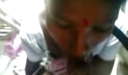 बालों वाली बिल्ली का सेक्सी फुल मूवी हिंदी वीडियो आनंद मिलता है