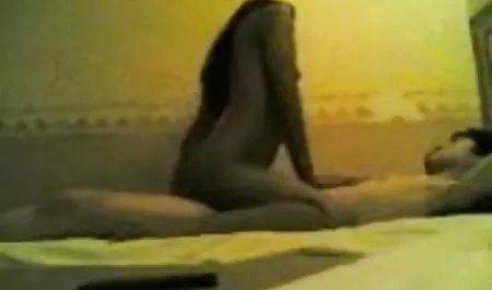 गोरा और उसकी तंग गांड गर्म चुदाई के लिए तैयार ब्लू पिक्चर सेक्सी फिल्म दिखाइए है