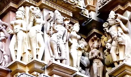 दोस्त ने बाथरूम में गुलाब की पंखुड़ियों के साथ सेक्सी फिल्म ववव कॉम सेक्सी बस्टी ब्रूनेट्स की चुदाई की