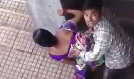लड़का एक लंबे समय तक एक सुनहरे बालों वाली लड़की के साथ यौन संबंध रखने का सपना देखता था। और अब, उसका सपना सच हो गया, वह एक गोरा और इतने विविध रूप से चुदाई करता है कि लड़की के सेक्सी हिंदी फिल्म सेक्सी पास केवल एक दरार में उसके डिक से खत्म करने और खत्म करने का समय होता है