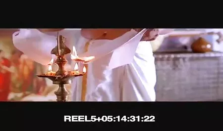 सुंदर और हिंदी मूवी सेक्सी वीडियो फूहड़ गांठों के साथ थ्रीसम का चयन