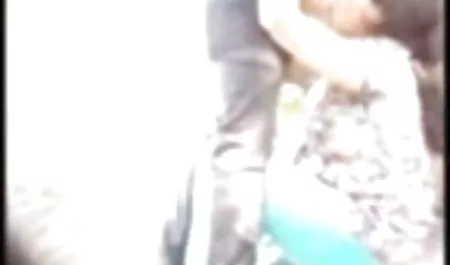 एशियाई कारीगर से पिक्चर हिंदी में सेक्सी blowjob के साथ कामुक मालिश