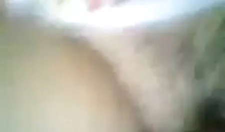 बड़े स्तन के लिए हमेशा सेक्सी फिल्म करने वाली सेक्सी काम होता है
