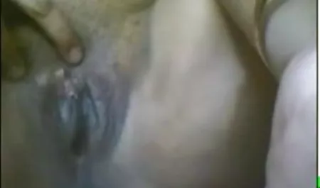 गोरा सेक्सी पिक्चर वीडियो में वीडियो में एक पागल व्यक्ति के हाथों में गिर गया, जिसने उसे खलिहान में बंद कर दिया, बांध दिया और कठोर सेक्स किया। इसके लिए, उसे थप्पड़ मारने के लिए, उसके मुंह में एक गाग डालना और उसके गुलाम के बड़े दूध देने के हैंडल को पकड़ना केवल एक बार था