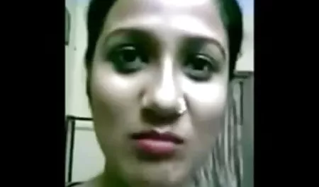 अमी सेक्सी फिल्म चाहिए सेक्सी ने सचिव के रूप में काम किया