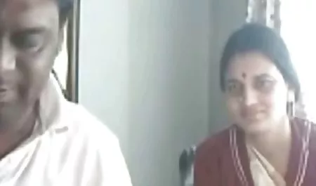 सौंदर्य पिक पर झोपड़ी पर बॉलीवुड सेक्सी पिक्चर गड़बड़ हो जाता है