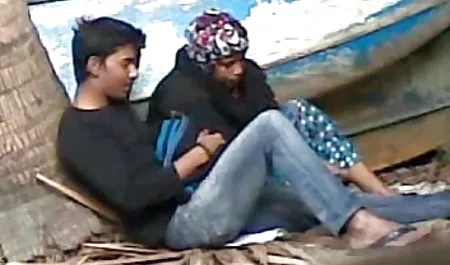 हस्तमैथुन के बाद आसा अकीरा के मुंह में सह हो जाता है हिंदी सेक्सी फिल्म गर्ल