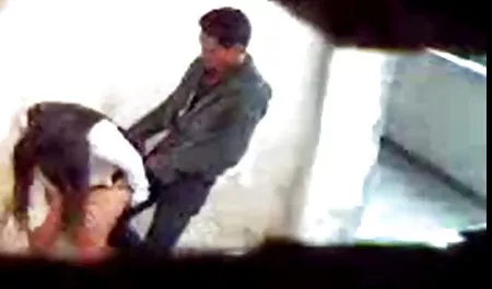 चिका सेक्स फिल्म चाहिए बड़े स्तन के साथ दोस्त से उसकी चूत पर आक्रमण करने के लिए कहती है