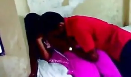 सुनहरे बालों वाली एंजेला उसे बिल्ली dildo बेकार हिंदी सेक्सी मूवी वीडियो है