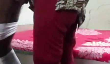 कारा स्वांक वीडियो हिंदी मूवी सेक्सी एक गणित शिक्षक द्वारा गड़बड़