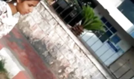 यार के कमरे में बहुत ही सुडौल सुडौल चूतड़, सेक्सी पिक्चर हिंदी मूवी सेक्सी
