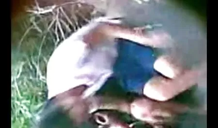 रेडहेड कुतिया हस्तमैथुन करती है सेक्सी फिल्म हिंदी का रसोई में, भाग 2