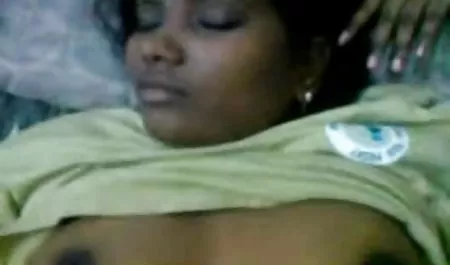 युवा समलैंगिकों Zuzana और Kristyna pussies चाटना सेक्सी फिल्म वीडियो में चाहिए और मेज पर बकवास
