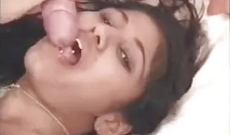 दो हॉट लेडी ब्लू सेक्सी भेजो की गांड में चुदाई