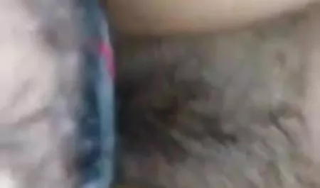 संचिका नानी बिस्तर में मास्टर गुर सिखाती इंडियन सेक्सी फिल्म वीडियो है